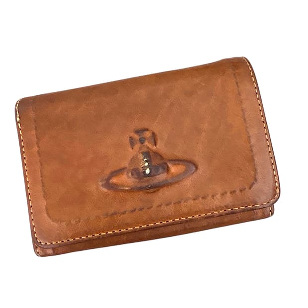 비비안 웨스트우드 태닝 가죽 로고 형압 지갑