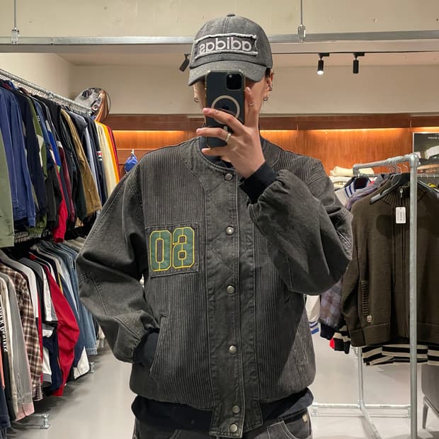 빈티지 흑청 데님 바시티 자켓  