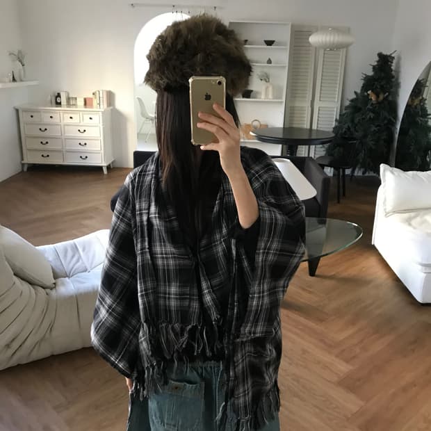 vintage check pattern cape