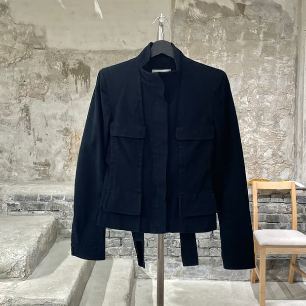 이브 생로랑 리브 고쉬 블랙 히든 버튼 플랩 자켓