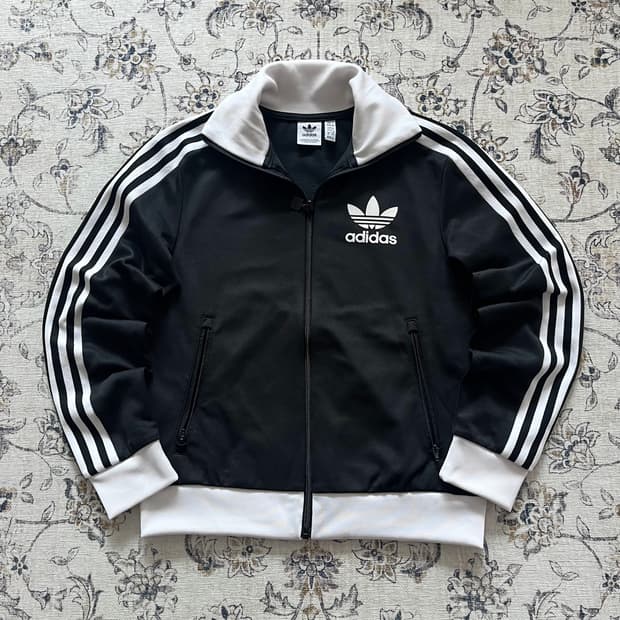 아디다스 신형 베켄바우어 트랙탑 져지
