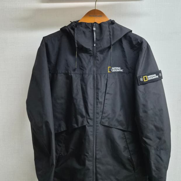 L) 내셔널 지오그래픽 바람막이 팝니다