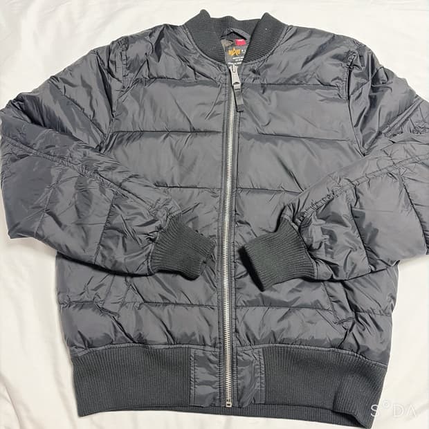알파인더스트리 경량 패딩 봄버 L/G