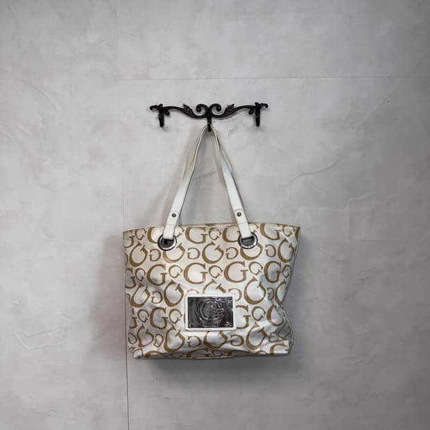 Guess ivory logo tote bag