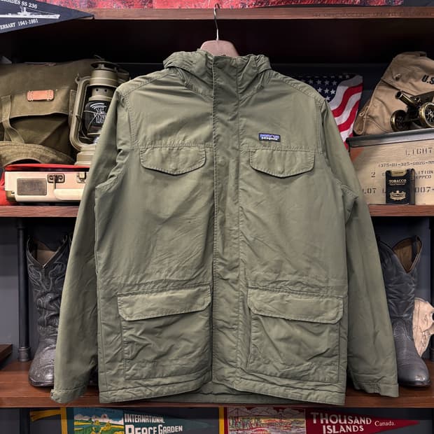 파타고니아 이스머스 마운틴파카 쉐르파 안감 탈부착 후드 N591