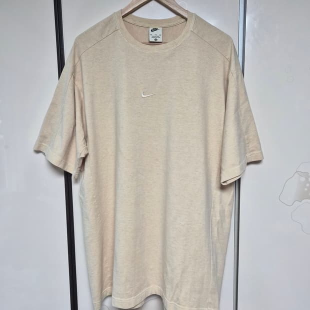 나이키 베이지 반팔티 2XL