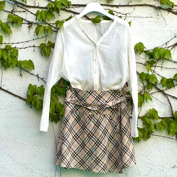 버버리 런던 블루라벨 핑크 노바체크 랩 미니스커트 (Made in Jap