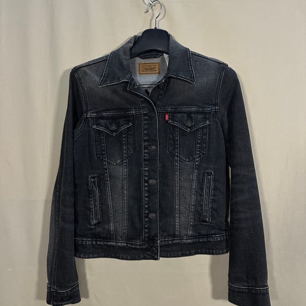 리바이스 흑청 트러커 처분