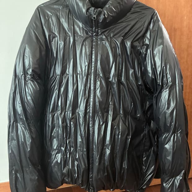 포스트 아카이브 팩션 5.1 다운 라이트 메탈릭 블랙