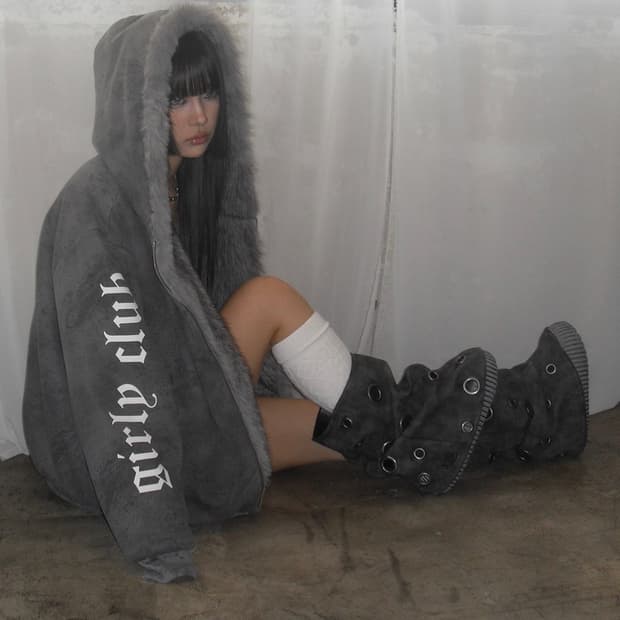 유스이즈유어스 Y8 REVERSIBLE FUR HOOD jumper