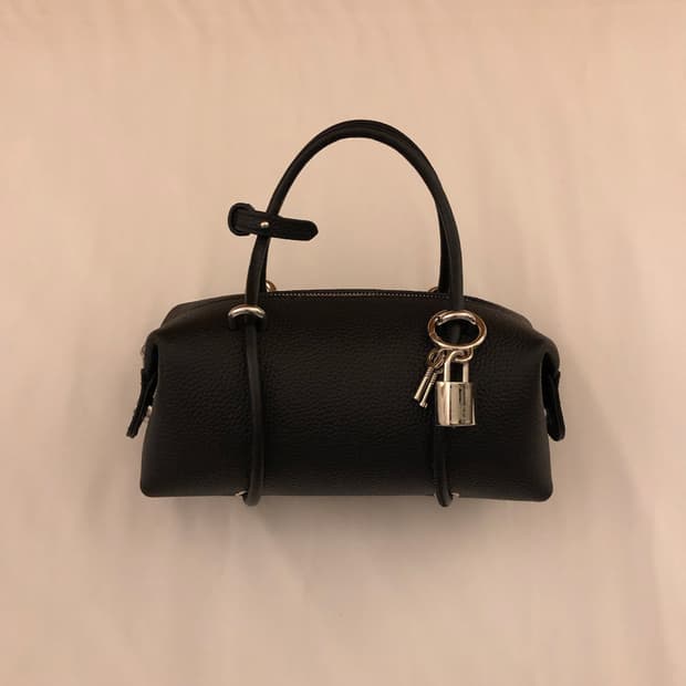 [미개봉 새상품] 714CENTER MARGOT PETIT BAG 마띠백