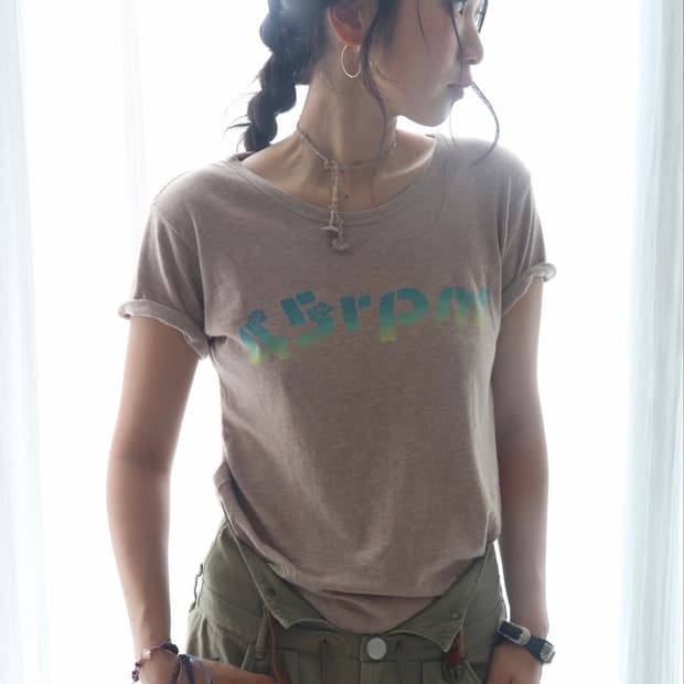 [45rpm] Hawaiian Hibiscus Logo T-Shirt