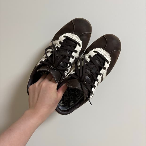 아디다스 베른 고어텍스 다크 브라운 크림 화이트 Adidas Bern G