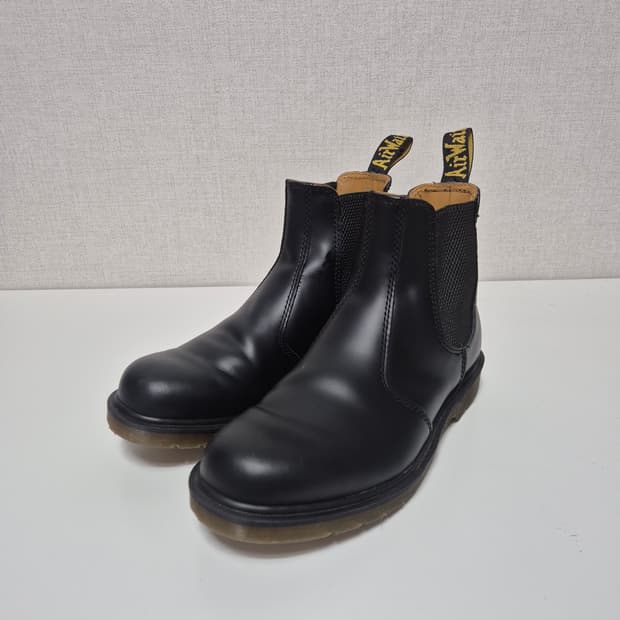 UK8 270mm 닥터마틴 2976 블랙 가죽 첼시부트