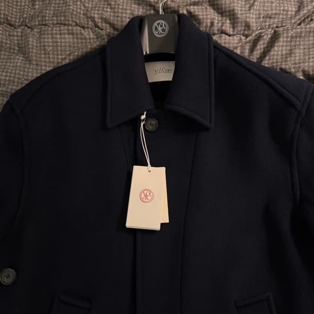 [새상품] yiyae 이예 맥코트 네이비