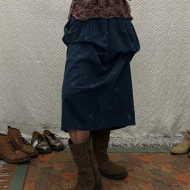 빈티지 코지 모리걸 네이비 잔꽃 롱스커트 K0048