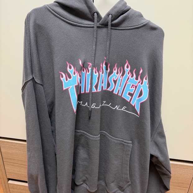 트레셔 후드티 차콜