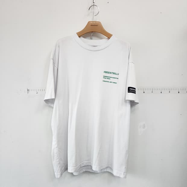 빈트릴 흰색 반팔 티셔츠