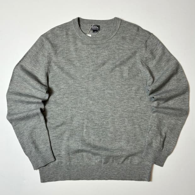 에디바우어 24FW 크루넥 니트 PN9354