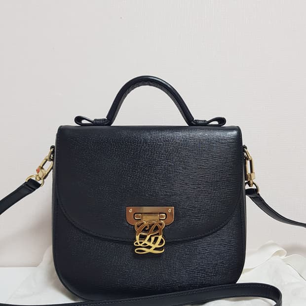 루이가또즈 크로스백 ㅡ정품