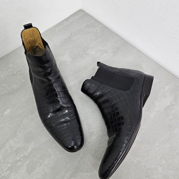 에르메스 첼시부츠(크로커다일 스킨-악어가죽)42.5 사이즈(해외발송)