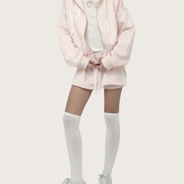 클리시어 09 핑크 후드집업 판매합니다