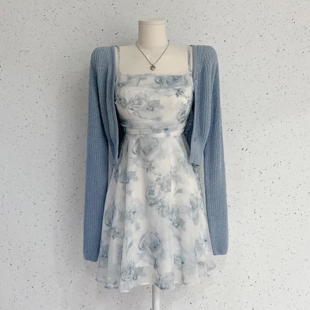 페일 뒷트임 쉬폰 원피스 가디건 세트 (나염 리본 스트랩 나시 미니원피스