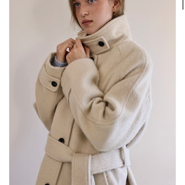 앤니즈 알파카 벨티드 하프 코트(새상품)