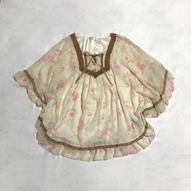 deary 꽃무늬 케이프 블라우스