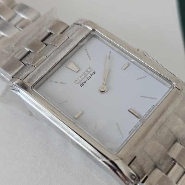 시티즌 Eco-Drive 스틸 시계 민트급