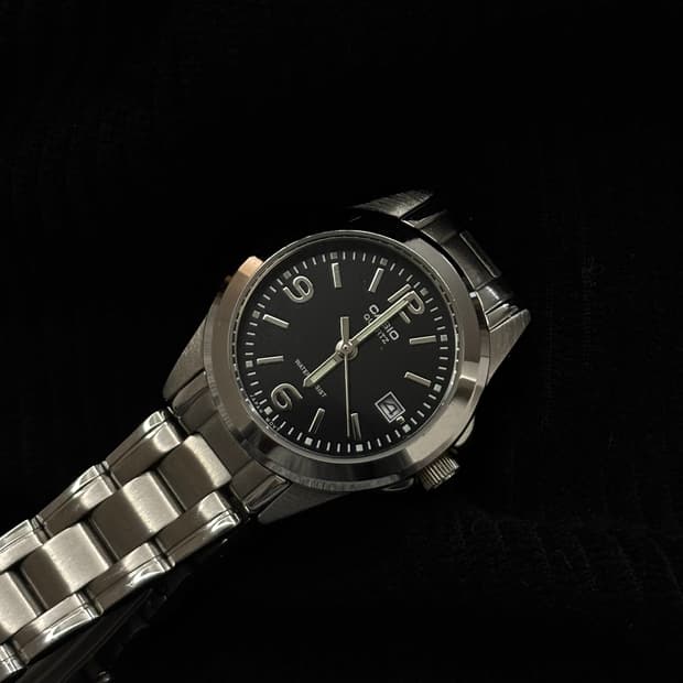 [찐막 할인] casio women’s quartz black