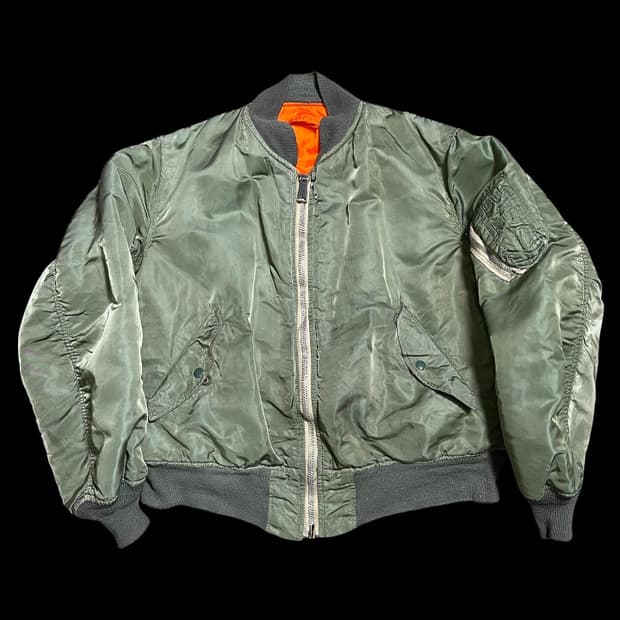 빈티지 알파 인더스트리 MA-1 플라이트 자켓