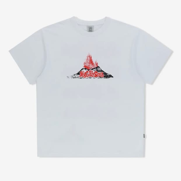 Yeseyesee volcanic eruption tee