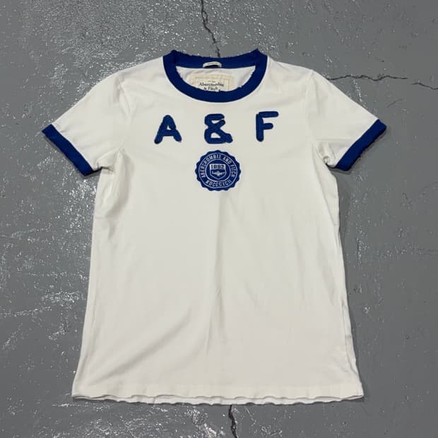 아베크롬비 앤 피치(Abercrombie) 화이트 링거 티셔츠