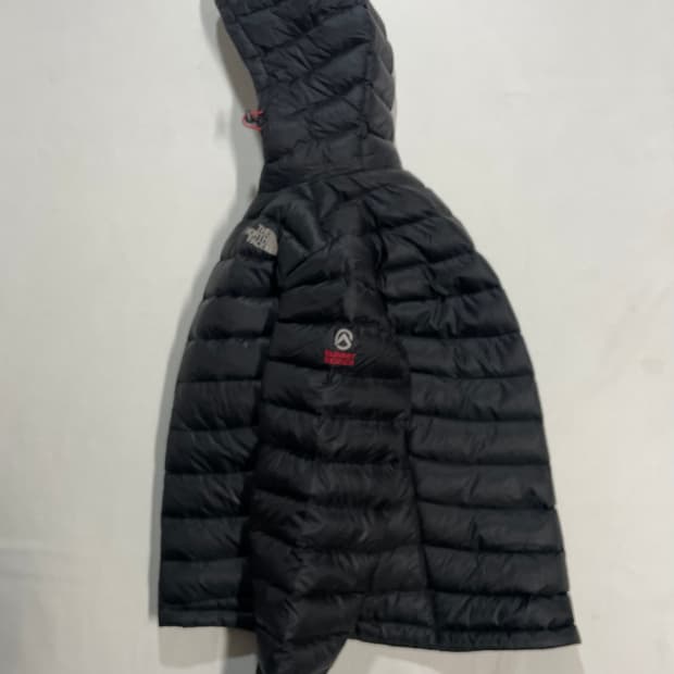 노스페이스 퍼텍스 퀀텀 써밋 경량패딩 