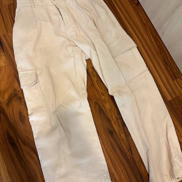 insilence cargo pants
