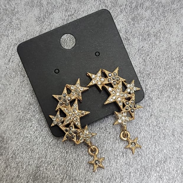 star earrings