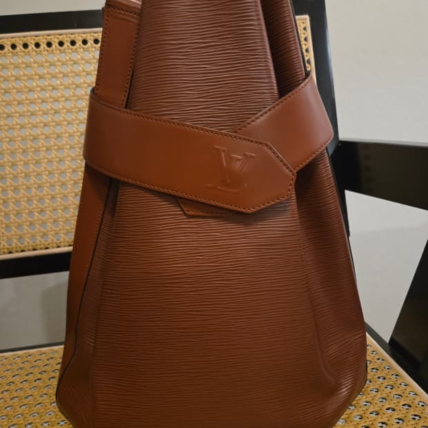 루이비통 삭데폴 삭 데 폴 에삐 브라운 GM 사이즈