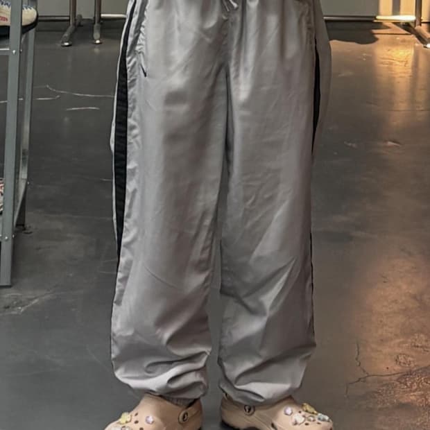 나이키 00s 그레이 스우시 로고 트랙팬츠 A3450