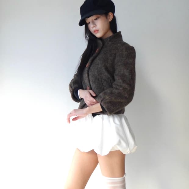Latte semi puff short coat / brown