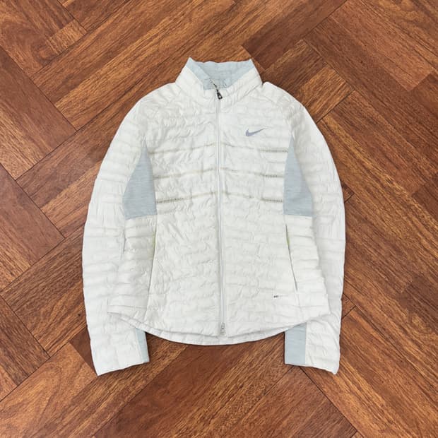 L 나이키 에어로로프트 경량 패딩 자켓 
