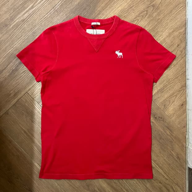 N289 아베크롬비 반팔 레드