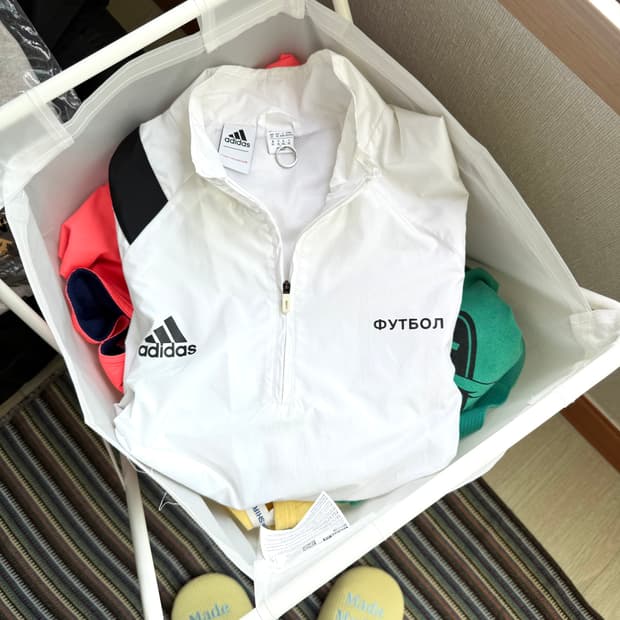 아디다스 고샤 아노락