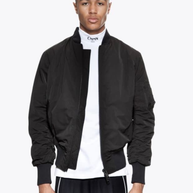 커먼스웨덴(CMMM SWDN) 블랙 MA-1 봄버