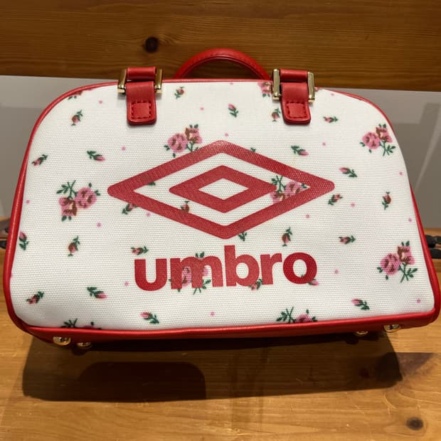 엄브로 X Casselini 미니 보스턴 백 