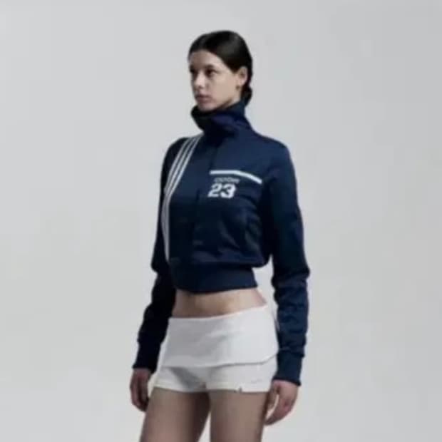 오도어 23 크롭 트랙탑 블루