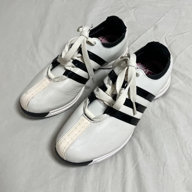 235_ 아디다스 슈즈