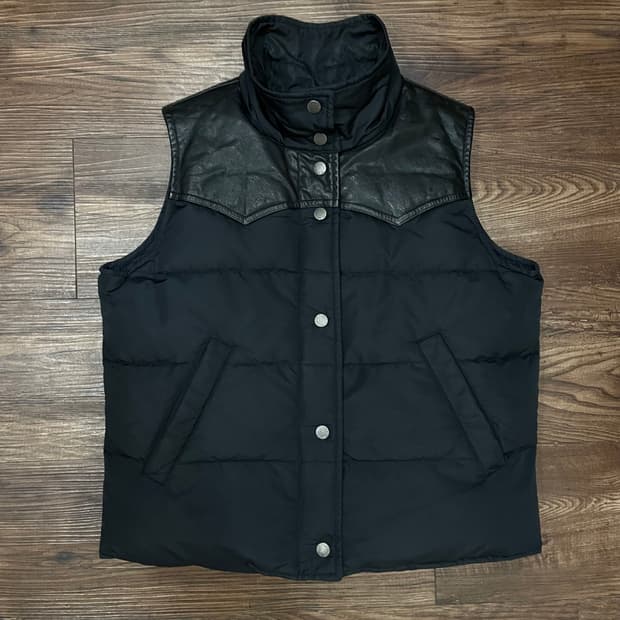 폴로 랄프로렌 소가죽 장식 구스다운 푸퍼 베스트 블랙