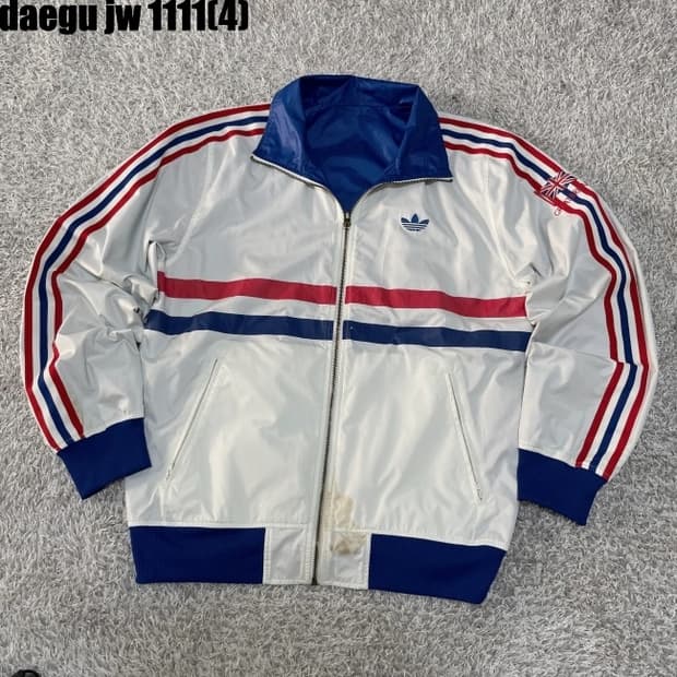 아디다스 양면 바람막이 