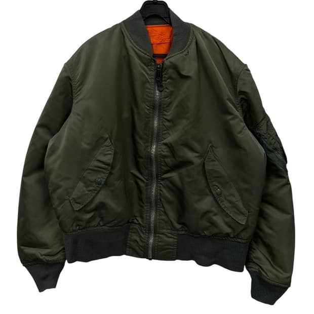 알파 인더스트리 MA-1 항공 점퍼